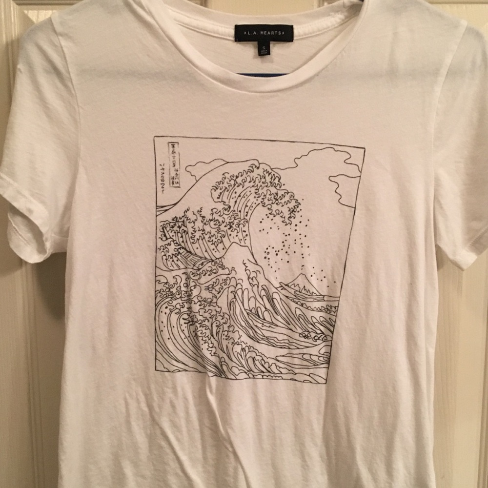Great Wave Top NWOT